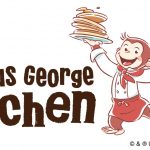 大人気作品「おさるのジョージ」（Curious George）のダイニングカフェ第一号店「Curious George Kitchen」遊び心いっぱいのメニューやオリジナルグッズを公開！