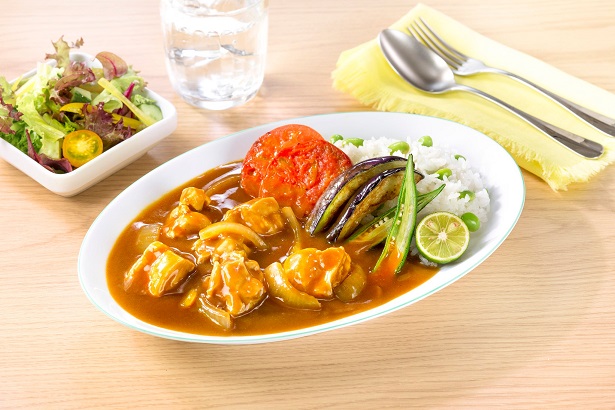 徳島県産食材を使用したオリジナルカレーレシピ「徳島野菜と阿波尾鶏のすだちカレー」を発表！