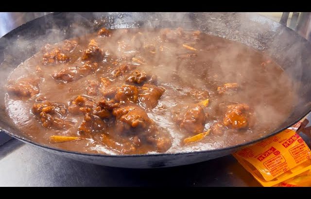 【中華一筋】なぜカレーにフライドチキンとフライドポテトを入れるのですか？ Curry and rice Chinese cuisine style